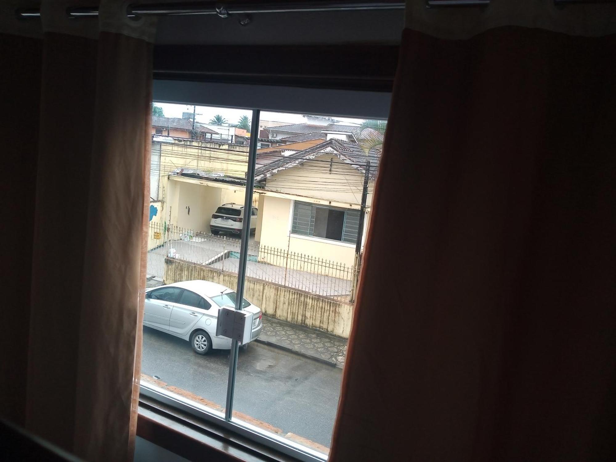 Apts Centro *